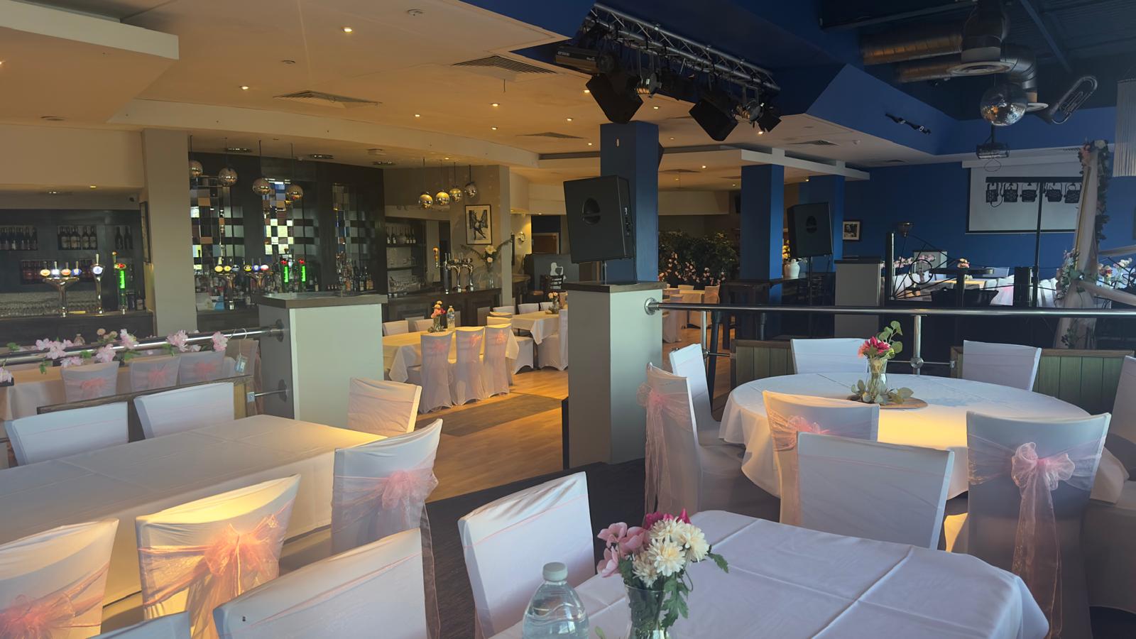 10 questions to ask before booking your wedding venue