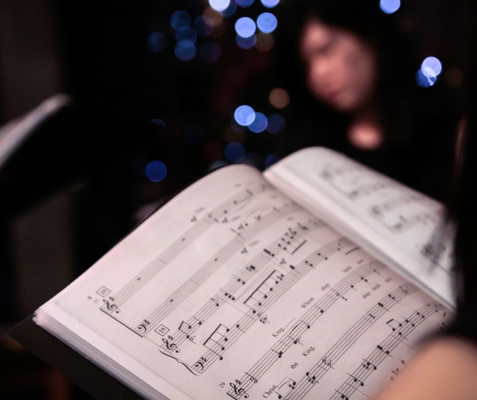 The 5 Best Christmas Carols